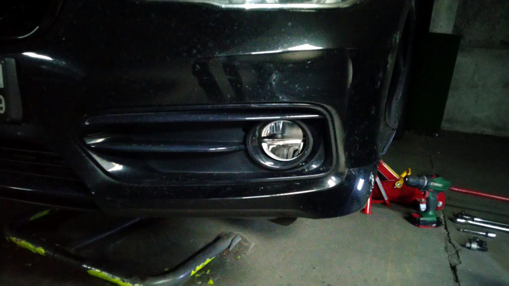 [Tuto] Remplacement des antibrouillards - MA-BMW.com